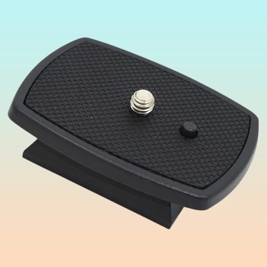 PLACA LIBERACIÓN RÁPIDA TRÍPODE ZAPATA 4.3X4.3CMS 1/4 ROSCA NEGRO