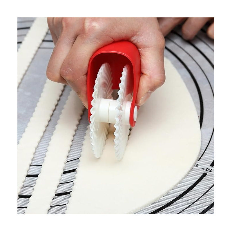 RUEDA CORTADORA MASA PASTELES PIZZA COCINA PANADERÍA ROJO Y BLANCO