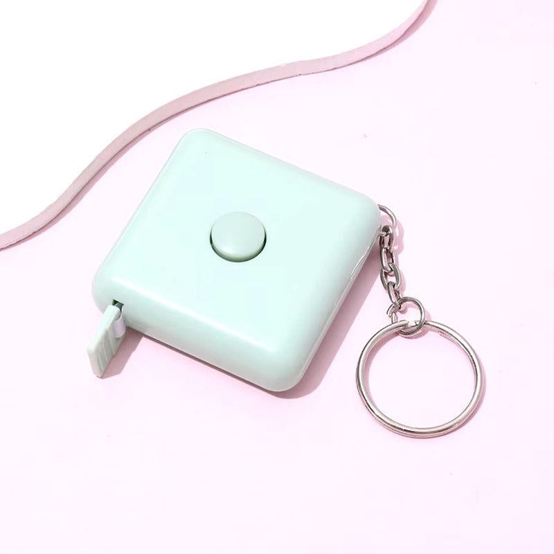 CINTA MÉTRICA CORPORAL RETRÁCTIL VERDE LLAVERO BOLSO CARTERA VERDE CLARO