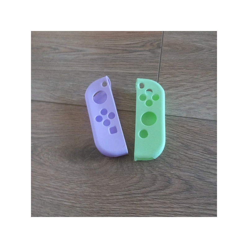 JUEGO PROTECTOR SILICONA CONTROL PARA NINTENDO SWITCH OLED VERDE / LILA | SILICONE CONTROLLER PROTECTOR SET FOR NINTENDO SWITCH OLED GREEN / PURPLE
