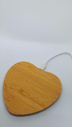 PX7000185 - CARGADOR INALAMBRICO CELULAR MADERA CORAZON - WIRELESS CELL PHONE CHARGER WOOD HEART | GIGAOUTLET GO