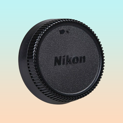 TAPA COBERTORA PROTECCION TRASERA LENTE MODELOS F NIKON NEGRO | REAR PROTECTIVE LENS CAP F MOUNT MODELS NIKON BLACK
